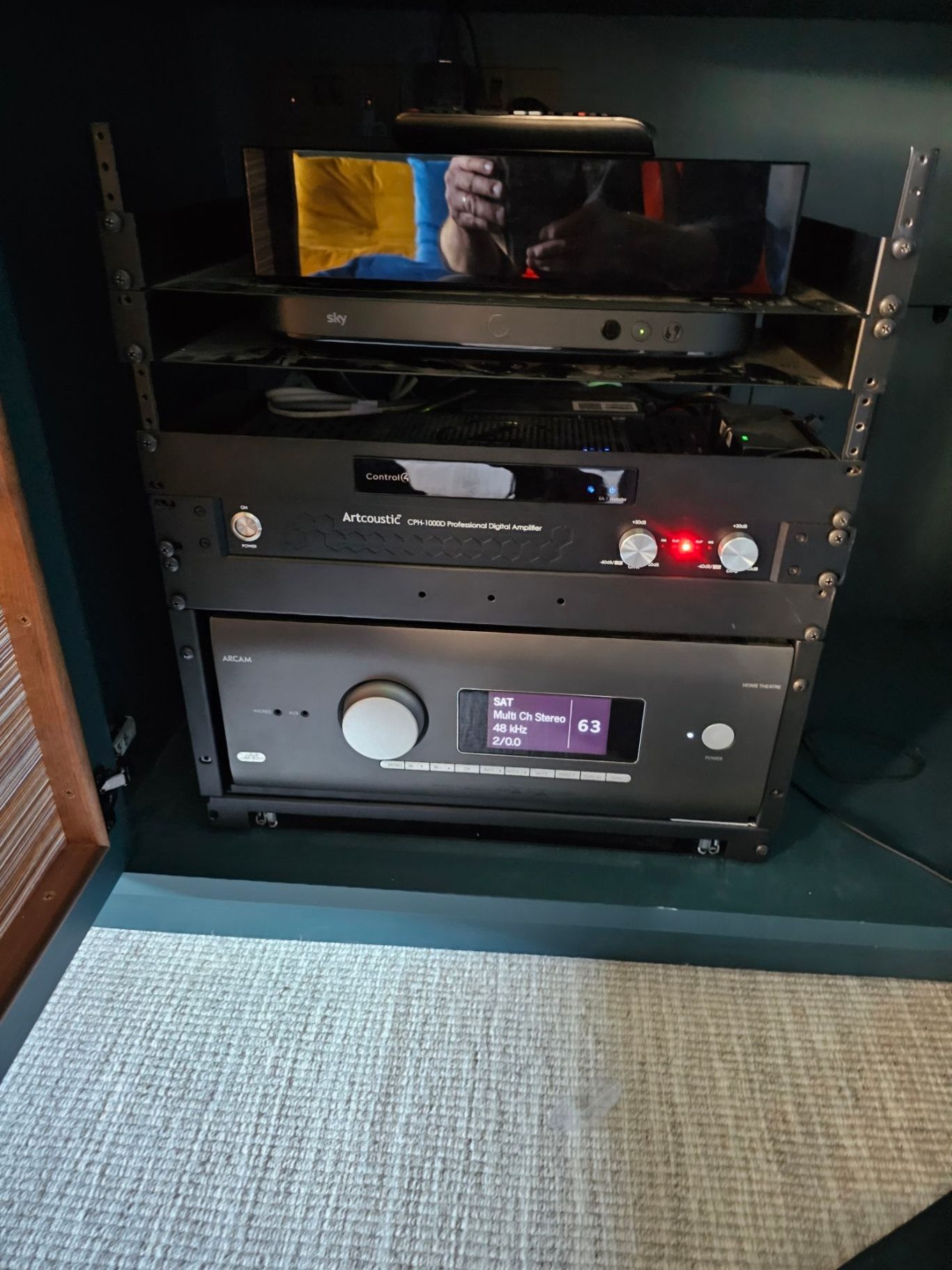 Home cinema install - Horsley
