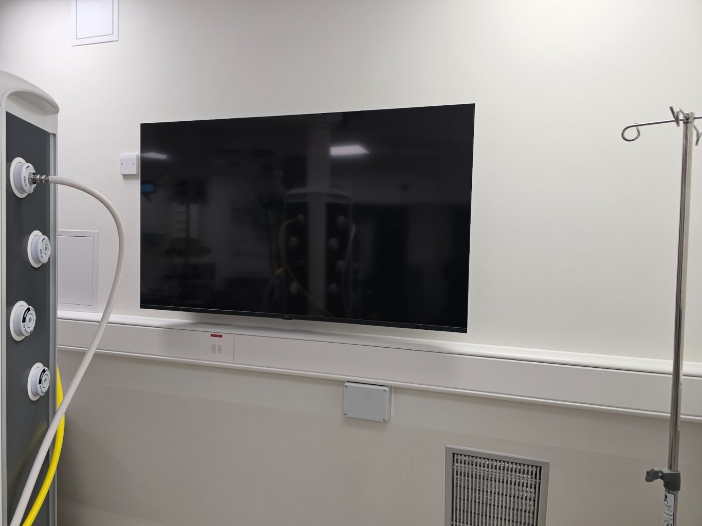 Wall mount TV - Bristol